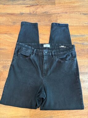 Nicole Miller Black Skinny Jeans
